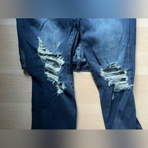 Women’s skinny jeans